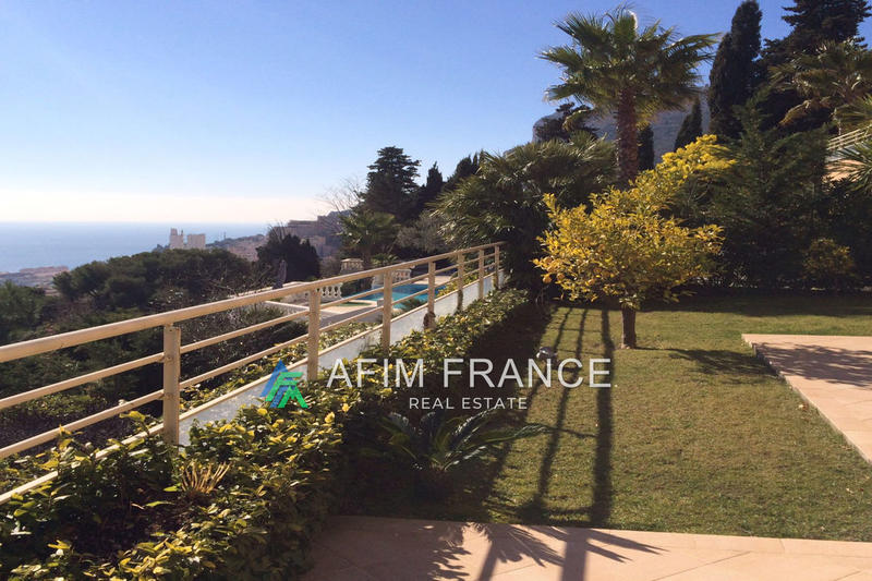 Appartement - 97 m² - 3 pièces