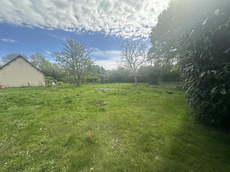 Terrain - 714 m²
