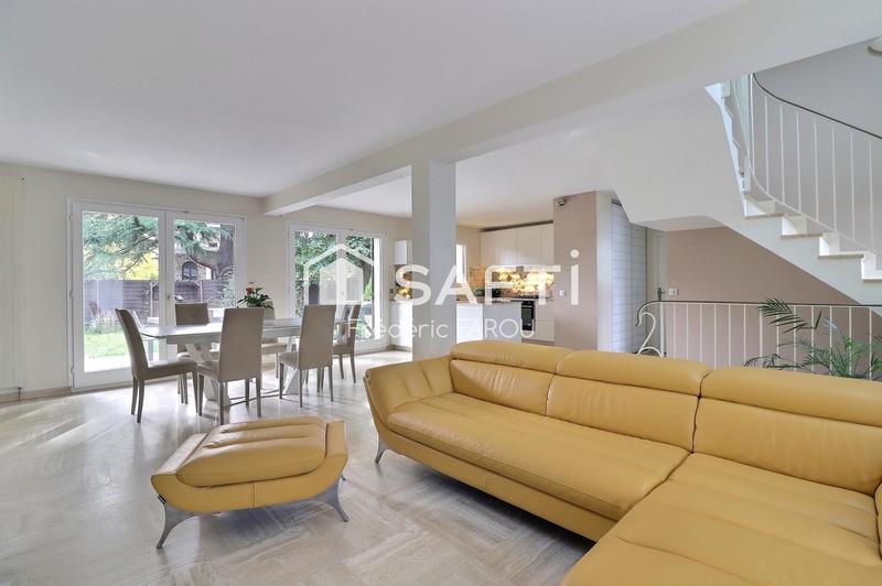 Maison - 146 m² - 5 pièces