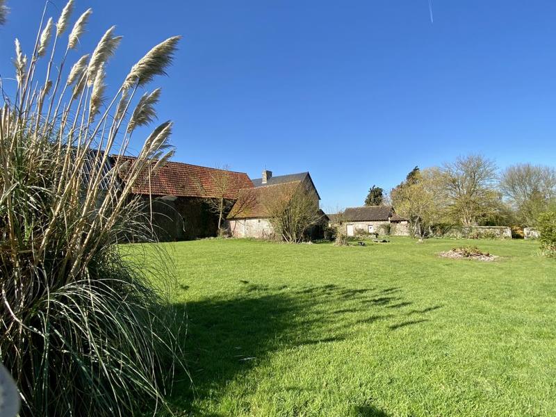 Corps de ferme - 180 m² - 8 pièces