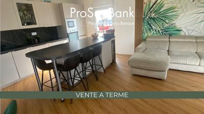Appartement - 85 m² - 4 pièces