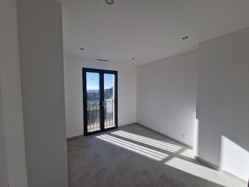 Villa - 180 m² - 7 pièces