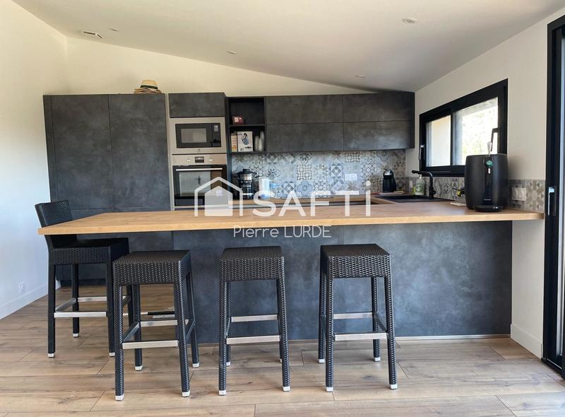 Maison - 150 m² - 6 pièces