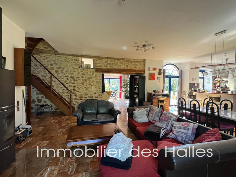 Maison - 188 m² - 7 pièces