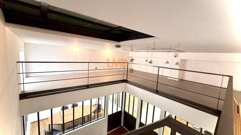 Immeuble - 264 m² - 14 pièces