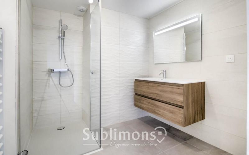 Appartement - 161 m² - 5 pièces