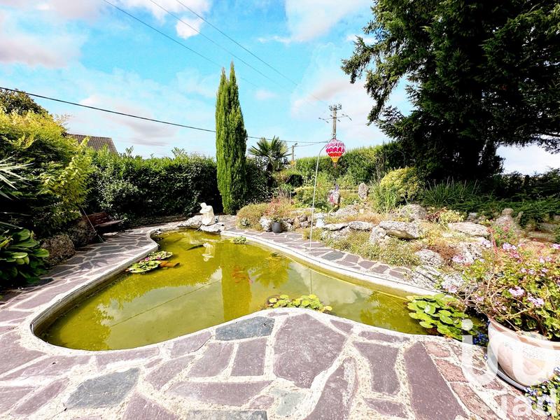 Maison - 220 m² - 6 pièces