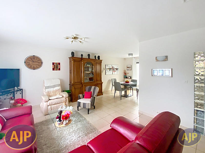 Maison - 120 m² - 7 pièces