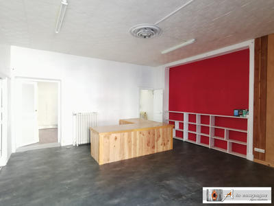 Maison traditionnelle - 283 m² - 17 pièces