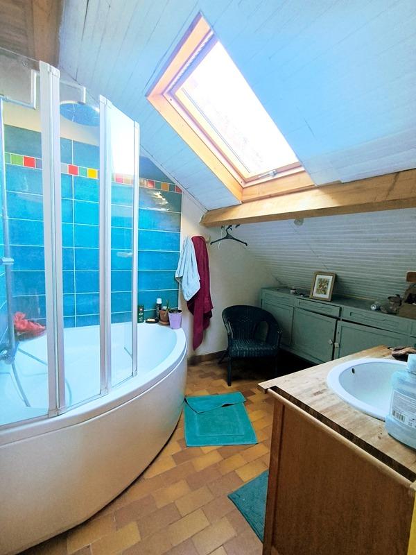 Maison - 106 m² - 5 pièces