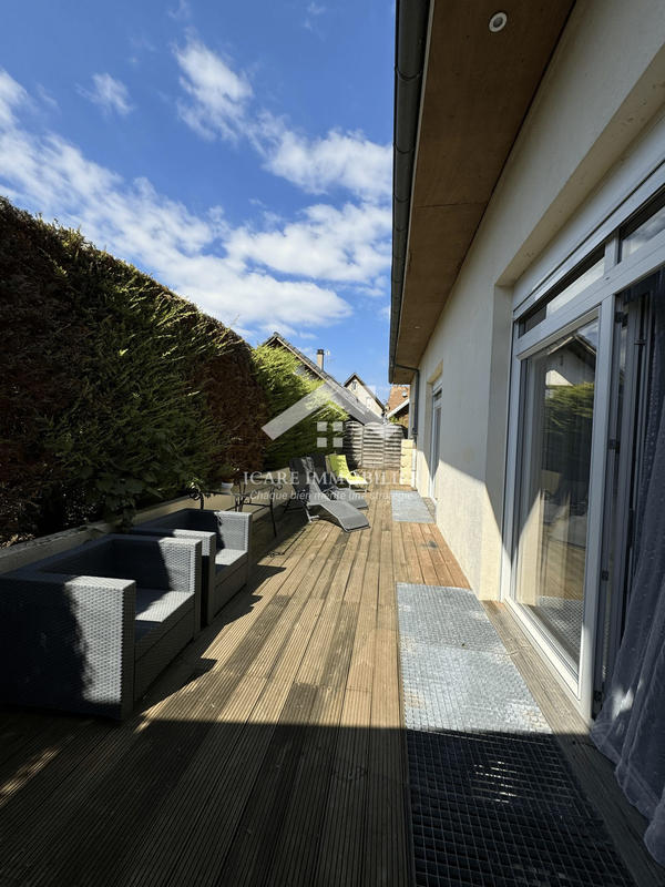 Appartement - 329 m² - 5 pièces