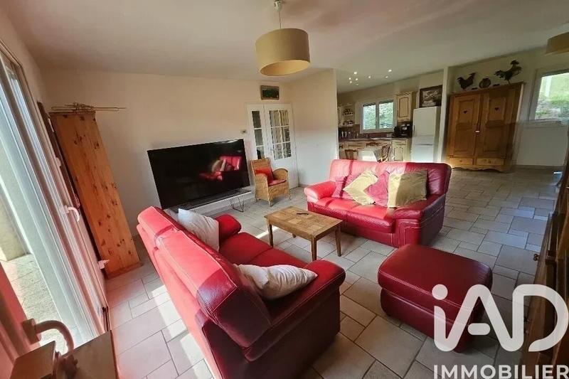 Maison - 120 m² - 5 pièces