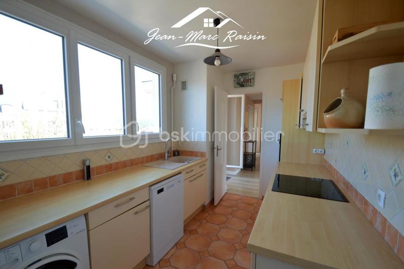 Appartement - 84 m² - 4 pièces