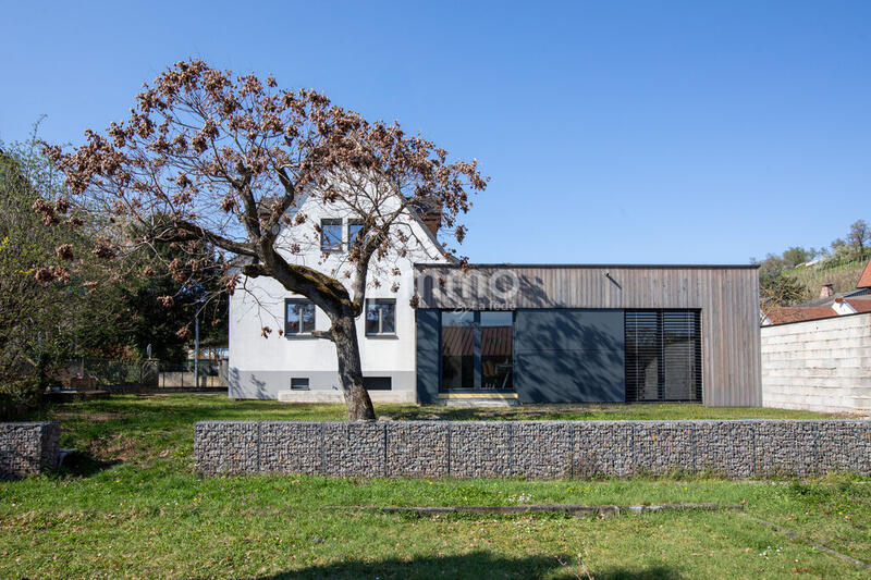 Maison - 140 m² - 5 pièces