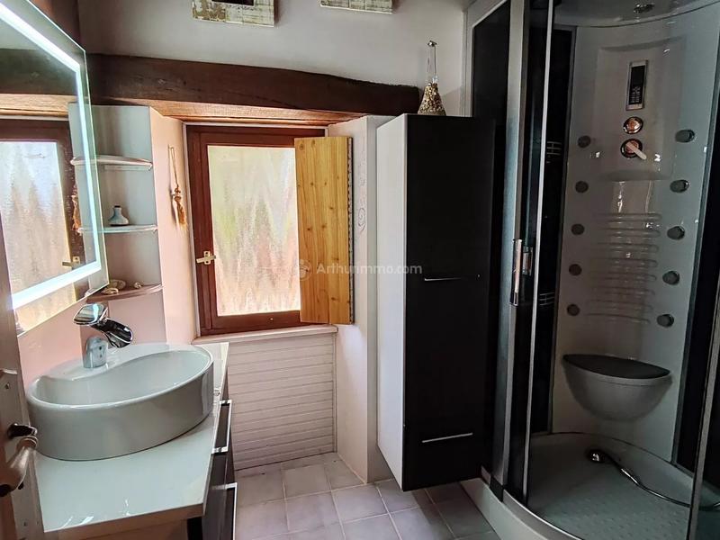 Maison - 407 m² - 7 pièces