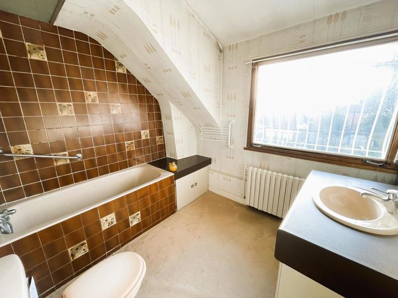 Maison - 118 m² - 5 pièces