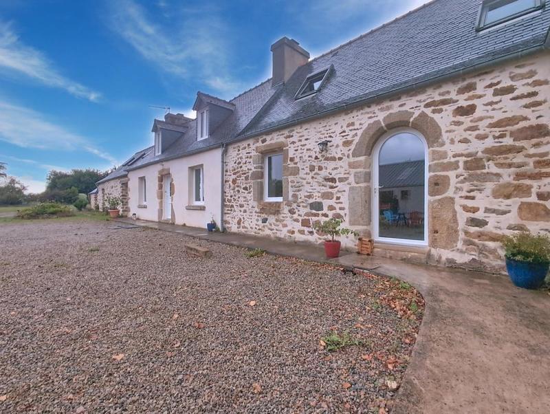 Longère - 220 m² - 9 pièces