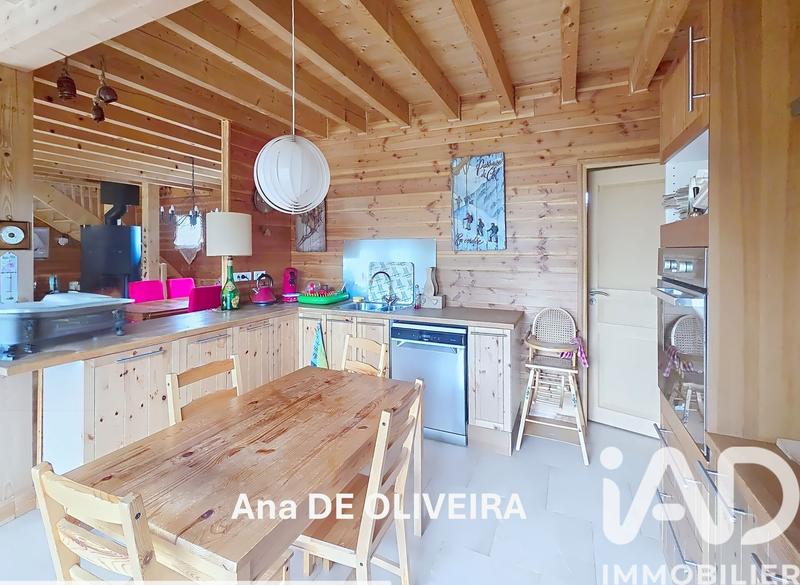 Maison - 180 m² - 5 pièces