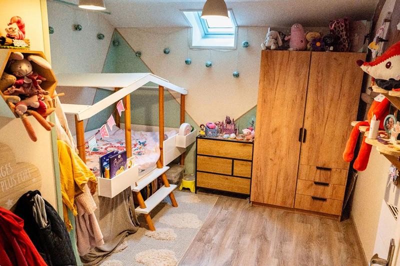 Maison - 240 m² - 6 pièces