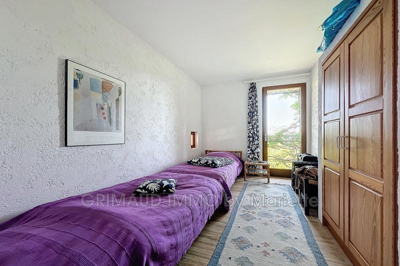 Villa - 180 m² - 6 pièces