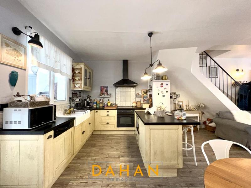 Maison de ville - 80 m² - 4 pièces