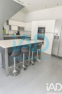 Maison - 175 m² - 8 pièces