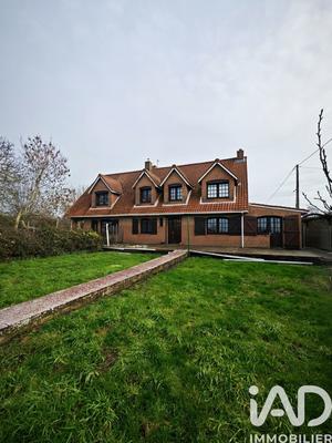 Maison - 217 m² - 8 pièces