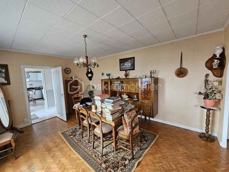 Maison traditionnelle - 112 m² - 5 pièces