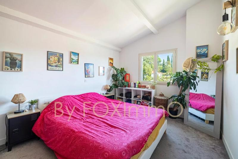 Villa - 178 m² - 6 pièces