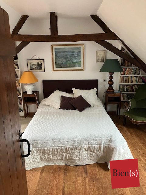 Maison ancienne - 237 m² - 8 pièces