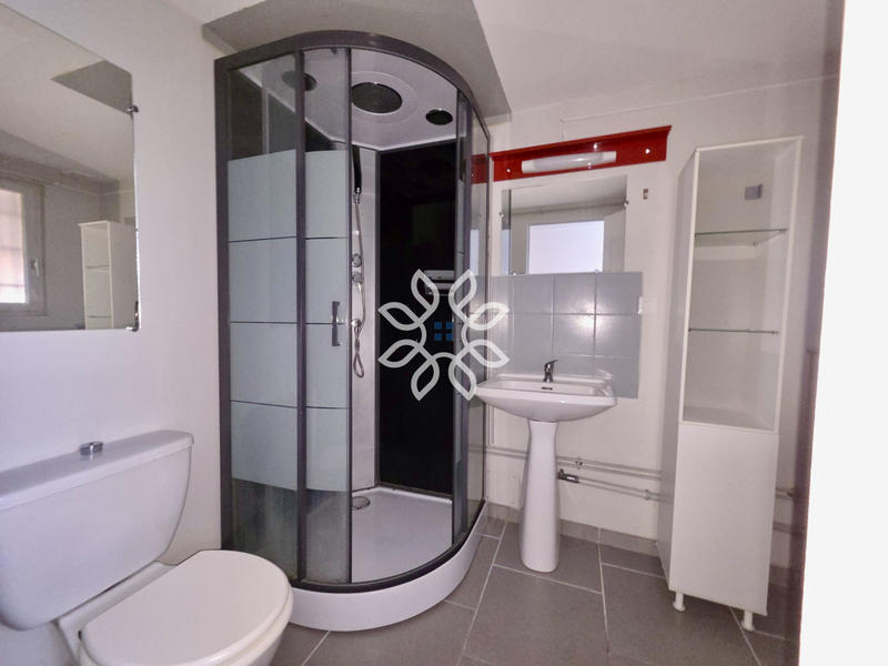 Maison - 123 m² - 6 pièces