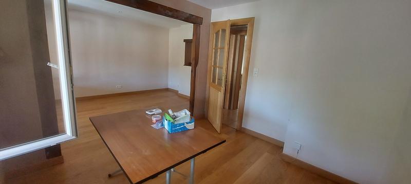 Maison - 204 m² - 8 pièces