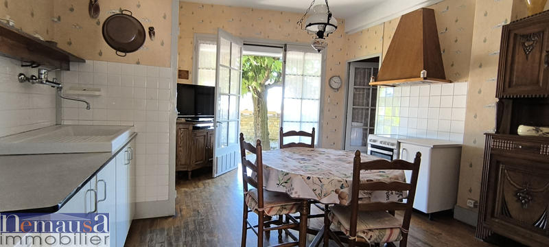 Maison - 184 m² - 6 pièces