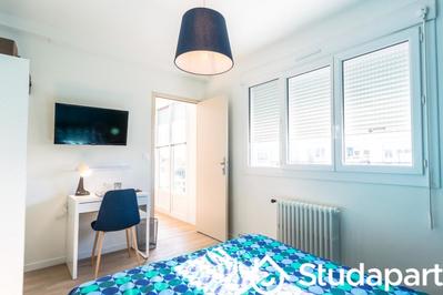 Chambre - 10 m² - 1 pièce