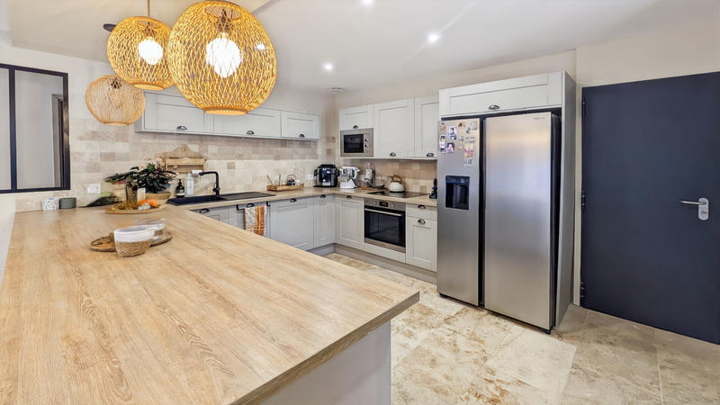 Maison - 105 m² - 5 pièces