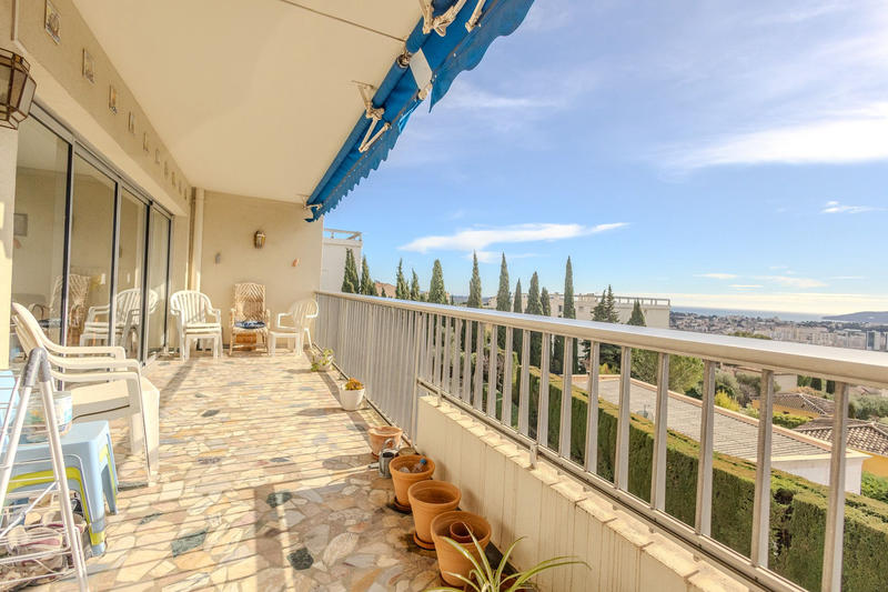 Appartement - 107 m² - 4 pièces