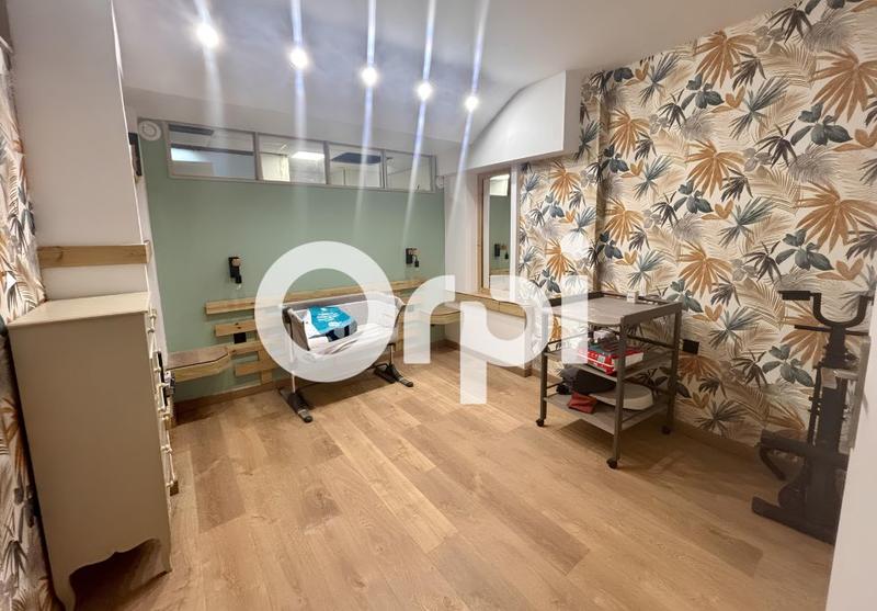 Maison - 105 m² - 4 pièces