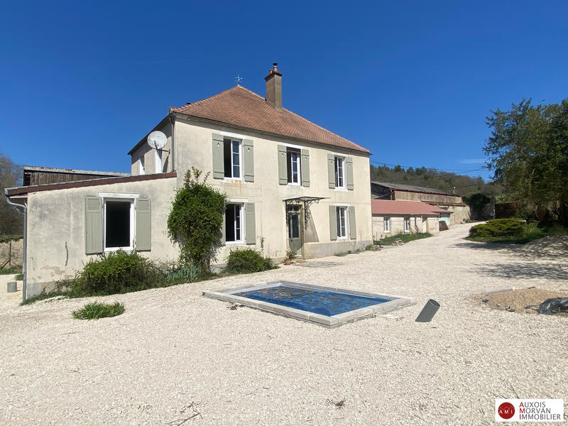 Maison - 170 m² - 6 pièces
