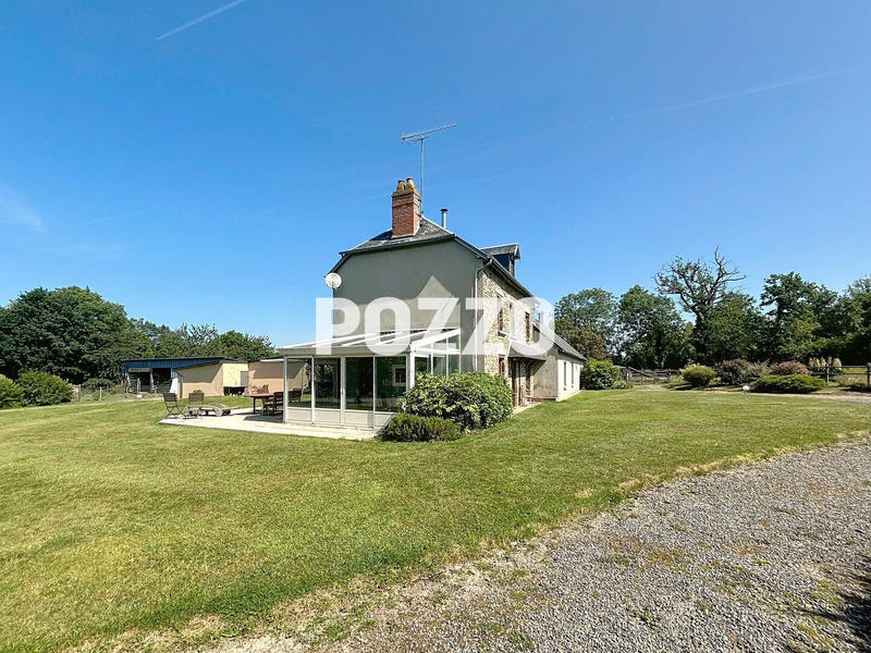 Maison - 160 m² - 6 pièces