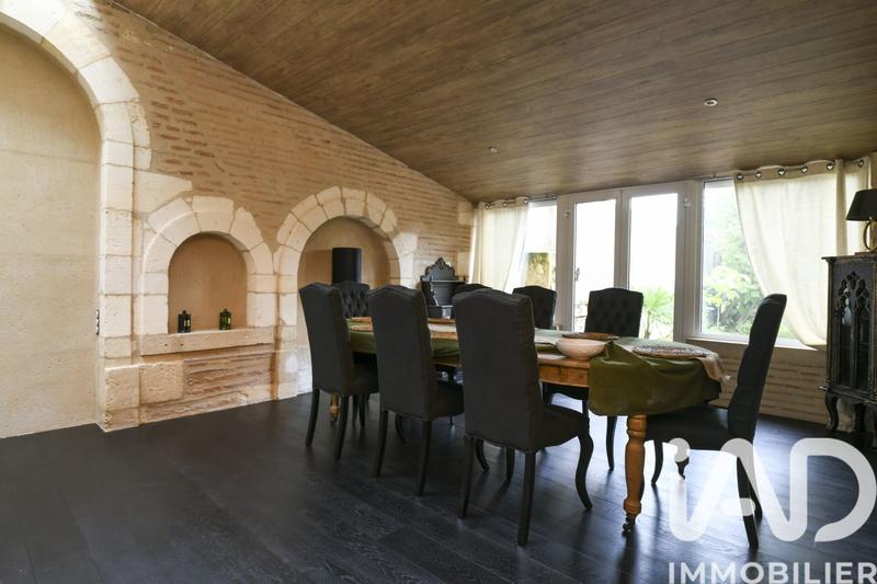 Maison - 309 m² - 10 pièces