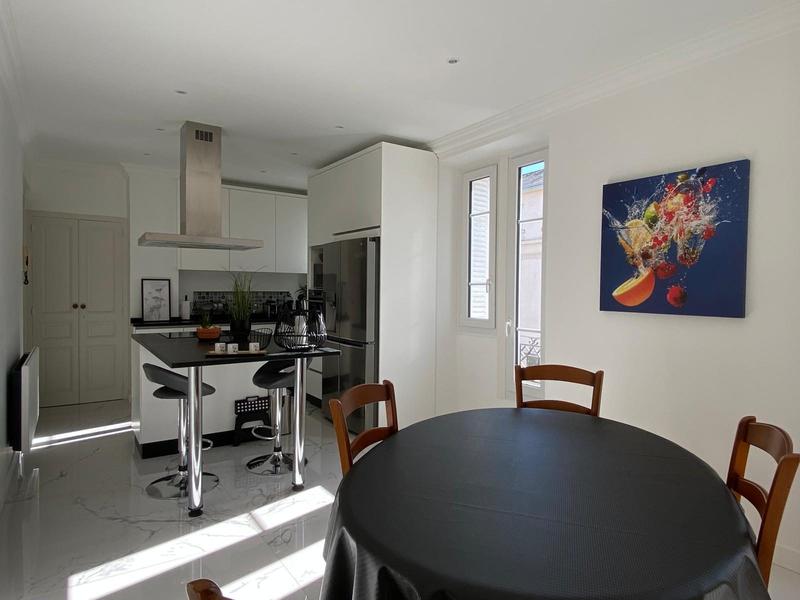 Appartement - 119 m² - 3 pièces