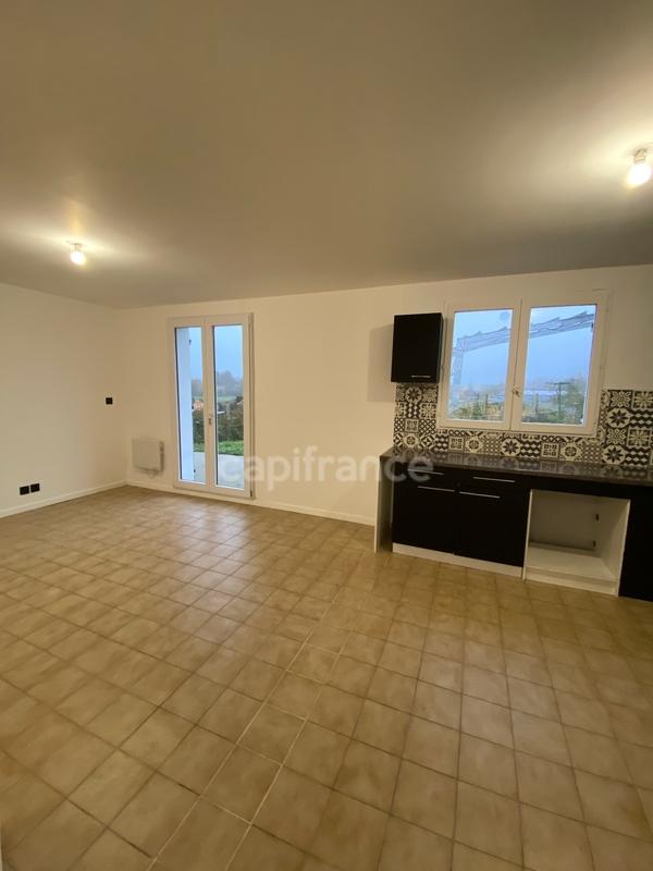 Maison - 74 m² - 5 pièces