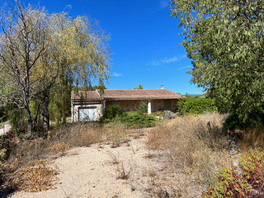 Maison - 100 m² - 3 pièces