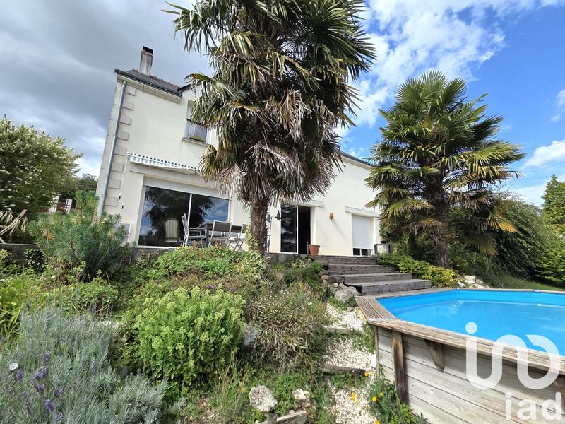 Maison - 213 m² - 7 pièces