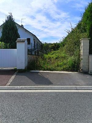 Terrain constructible - 1 000 m²