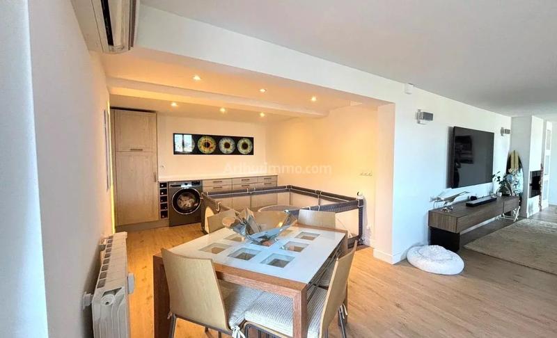 Appartement - 105 m² - 4 pièces