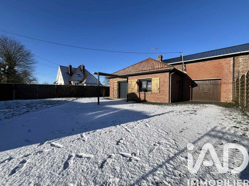 Maison - 95 m² - 5 pièces