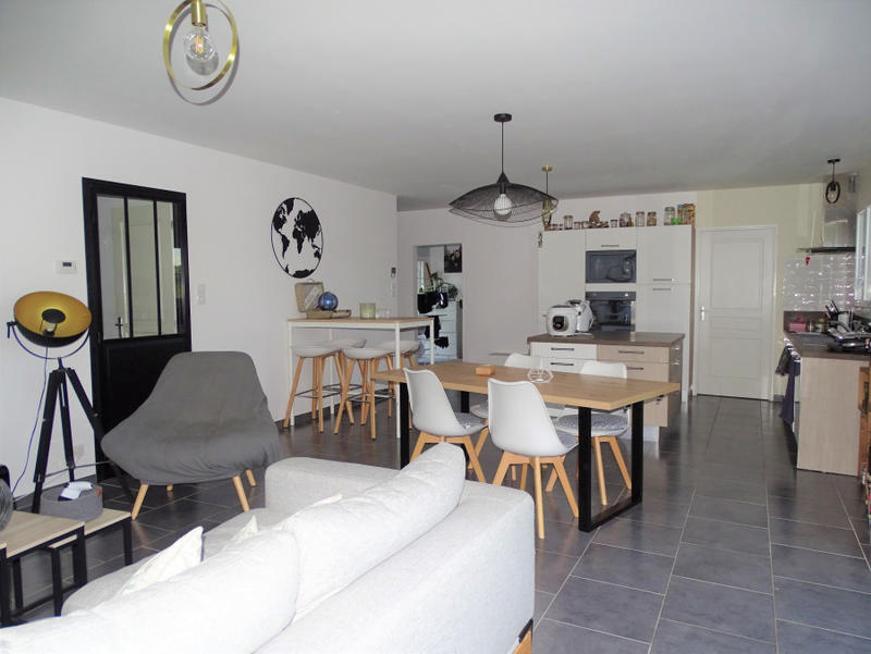 Maison - 105 m² - 5 pièces