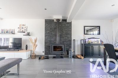 Maison - 168 m² - 7 pièces