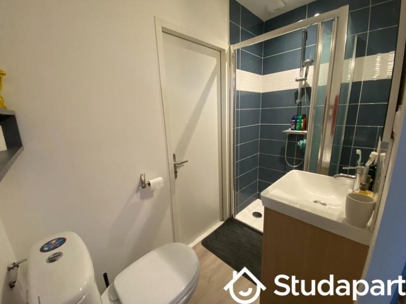 Chambre - 14 m² - 1 pièce